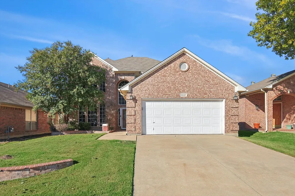 8837 Sunset Trace Drive Fort Worth, TX 76244