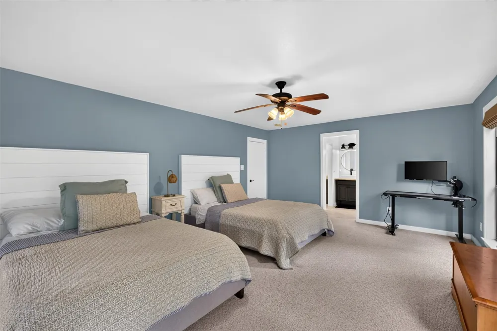 207 E Eldorado Drive Scroggins, TX 75480