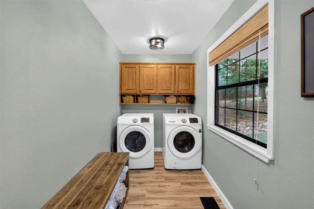 207 E Eldorado Drive Scroggins, TX 75480