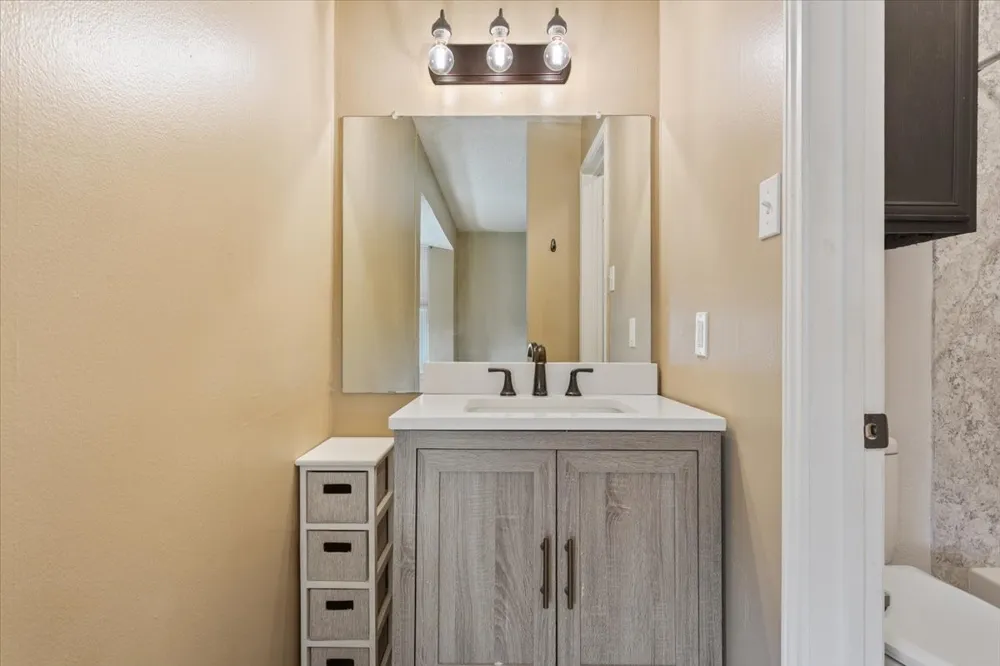 1325 Speight Avenue Waco, TX 76706