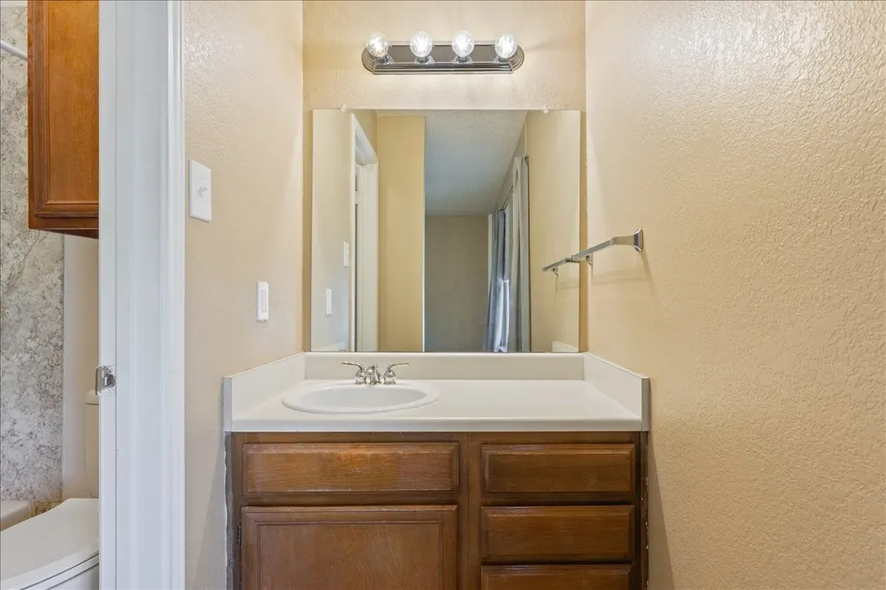 1325 Speight Avenue Waco, TX 76706