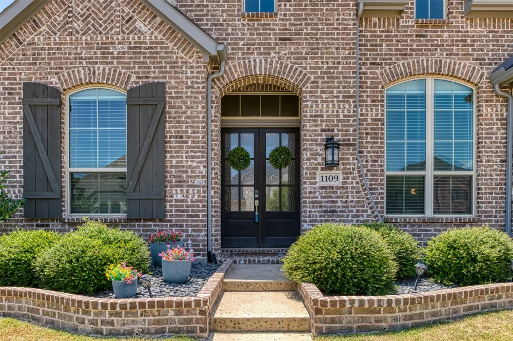 1109 10th Street Argyle, TX 76226
