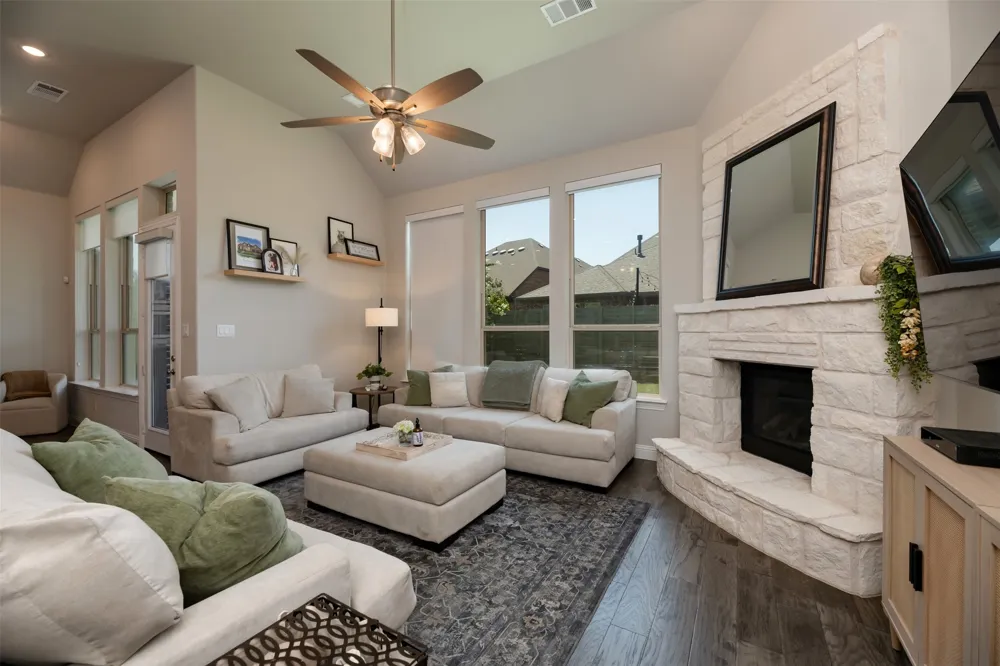 1109 10th Street Argyle, TX 76226