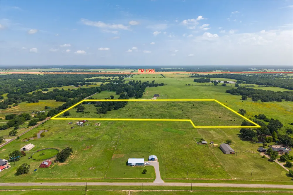 7414 CR 2610 Bonham, TX 75418