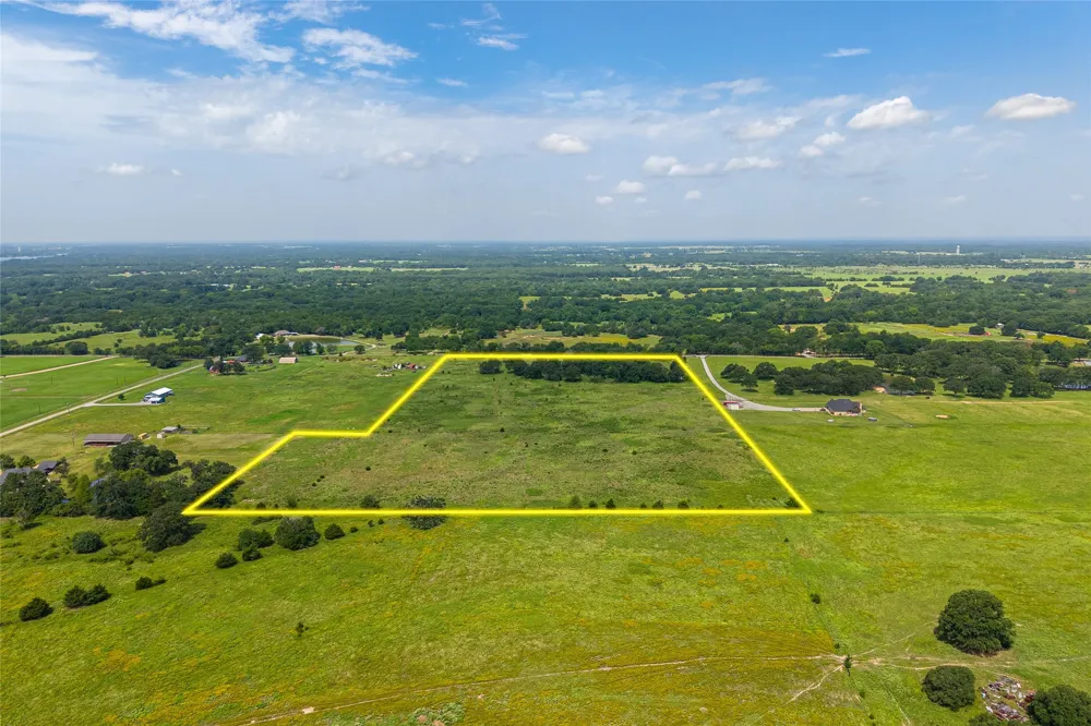 7414 CR 2610 Bonham, TX 75418