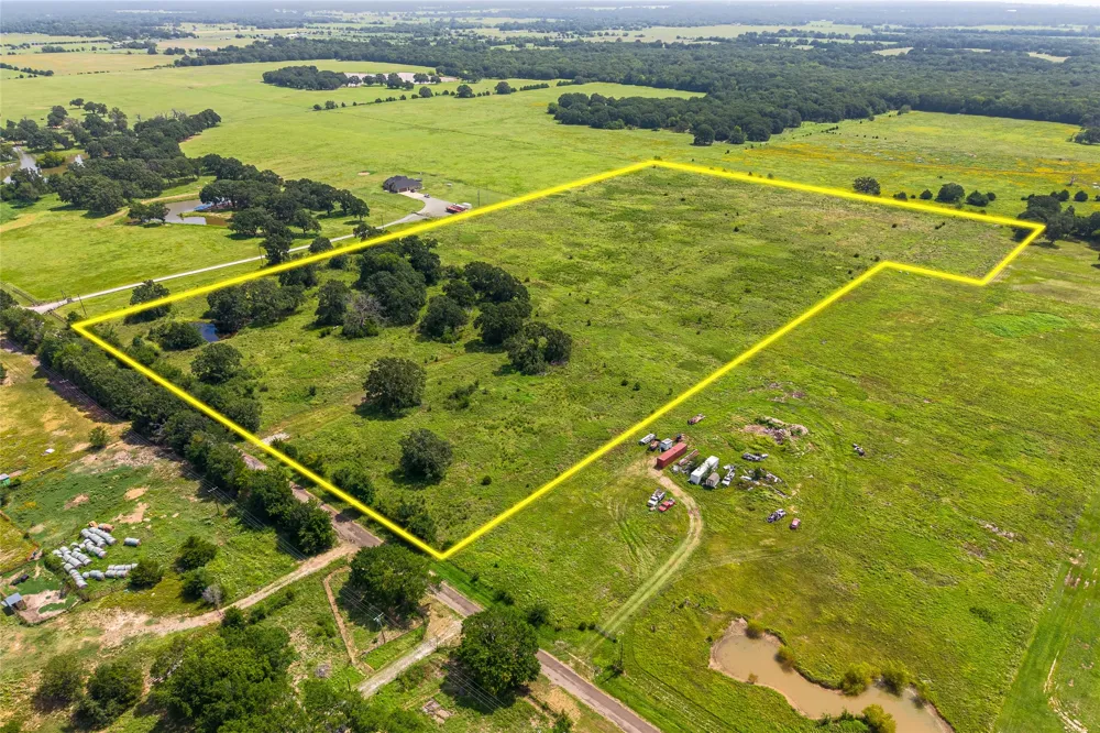 7414 CR 2610 Bonham, TX 75418