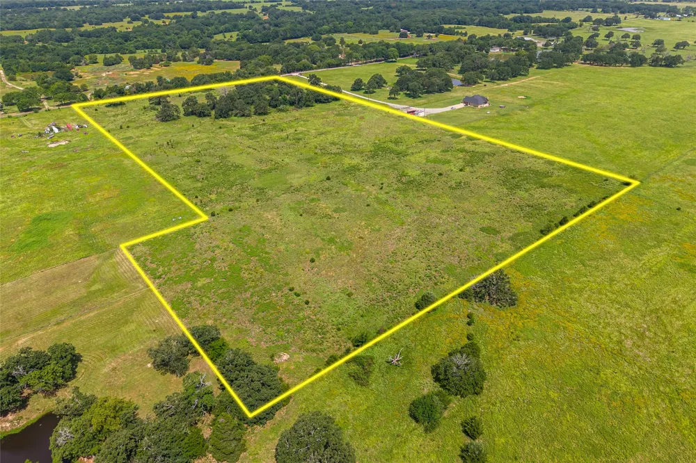 7414 CR 2610 Bonham, TX 75418