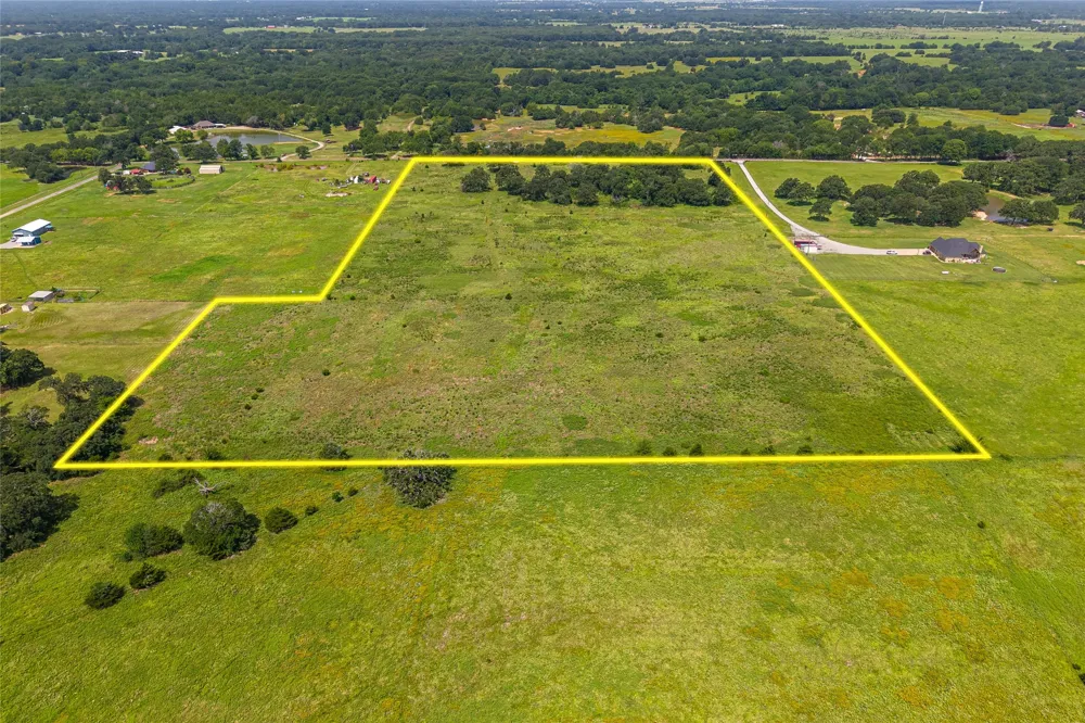 7414 CR 2610 Bonham, TX 75418