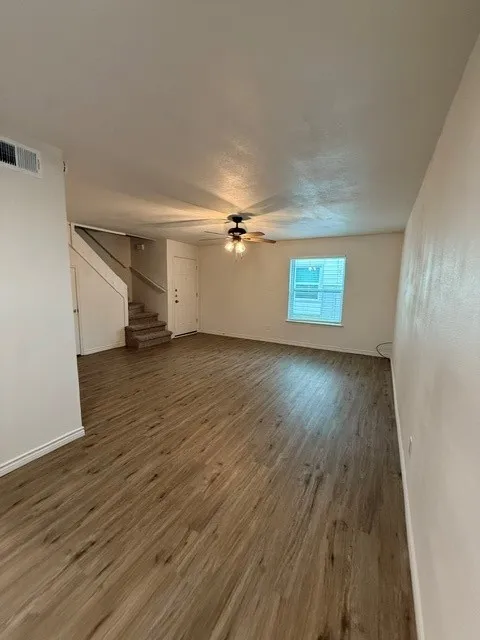 1505 W Pearl Street #15 Granbury, TX 76048