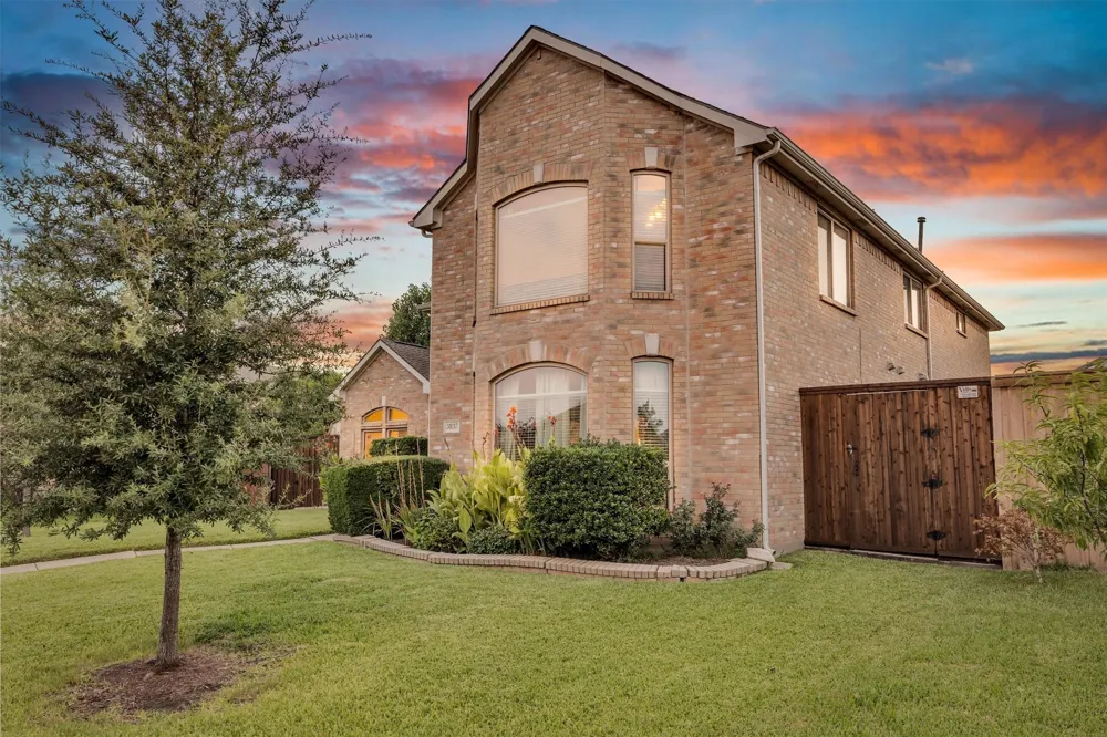 3837 Erath Drive Carrollton, TX 75010