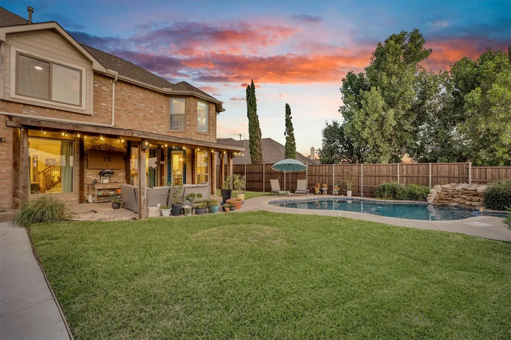 3837 Erath Drive Carrollton, TX 75010