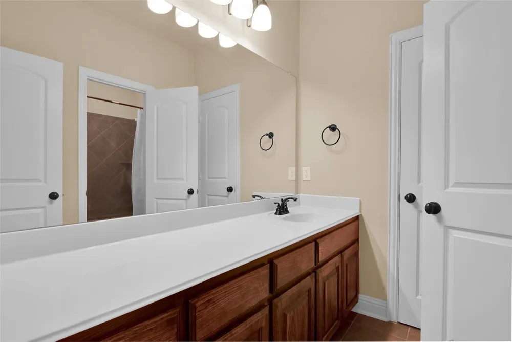 1204 Sand Jack Drive Corinth, TX 76208
