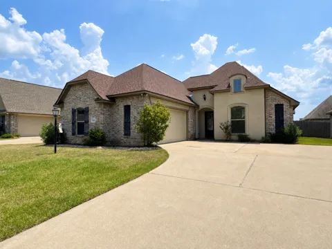 922 Antler Drive