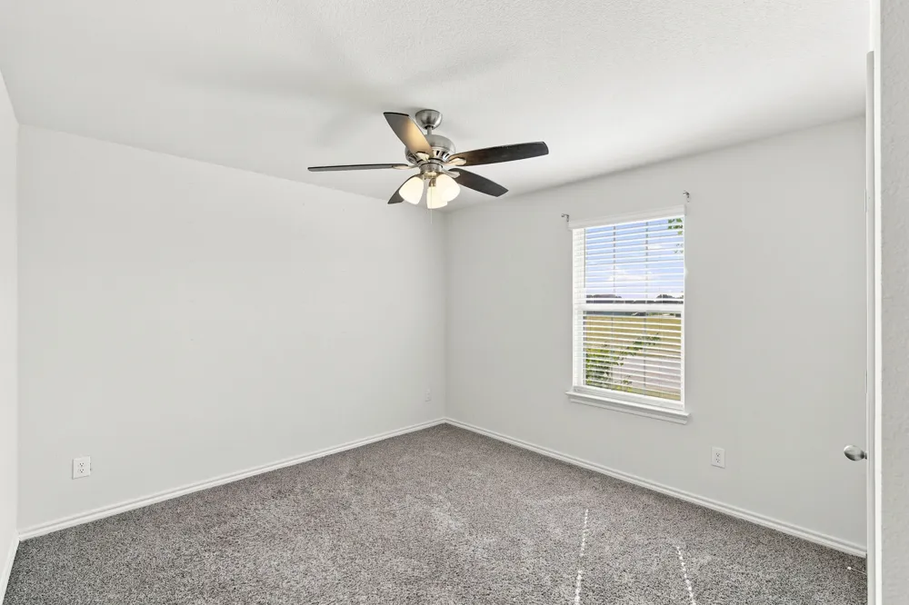 1100 Canterbury Lane Ennis, TX 75119