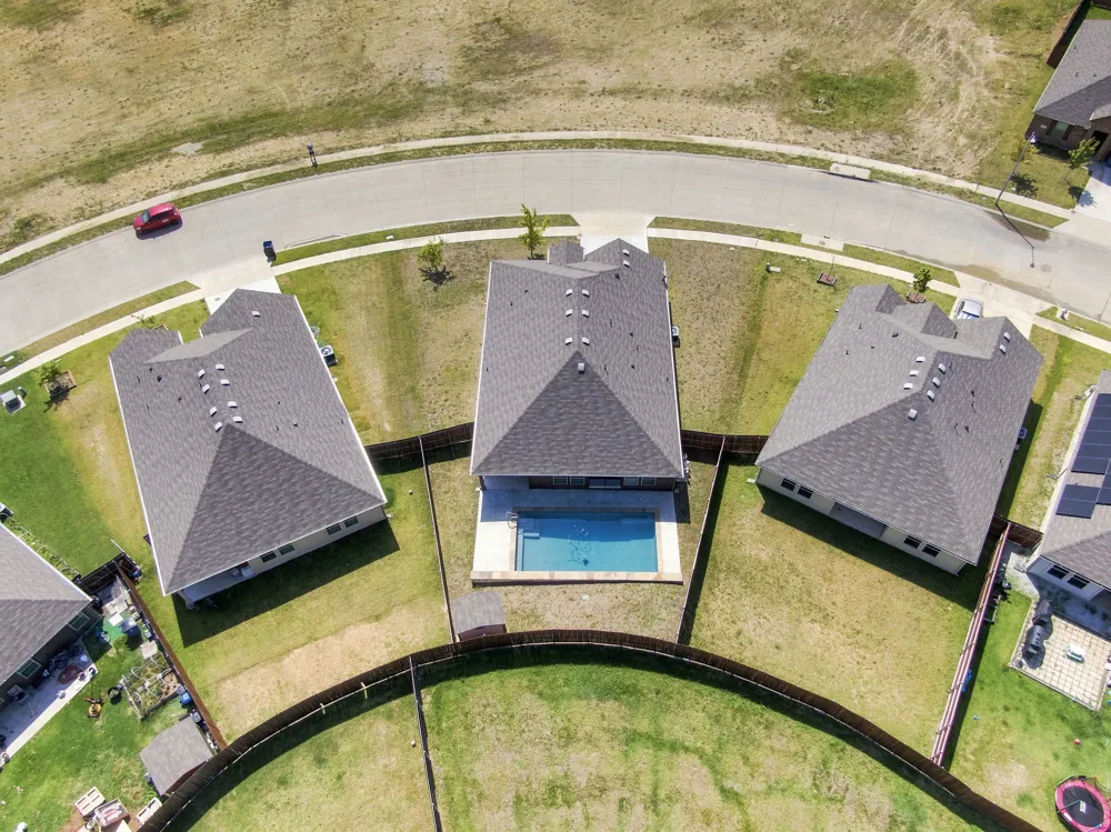 1100 Canterbury Lane Ennis, TX 75119