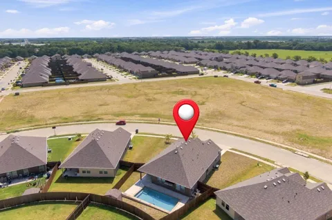 1100 Canterbury Lane