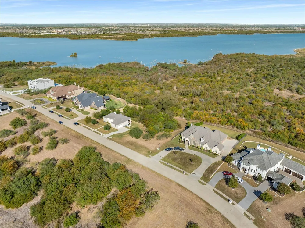 3148 Sanctuary Drive Grand Prairie, TX 75104
