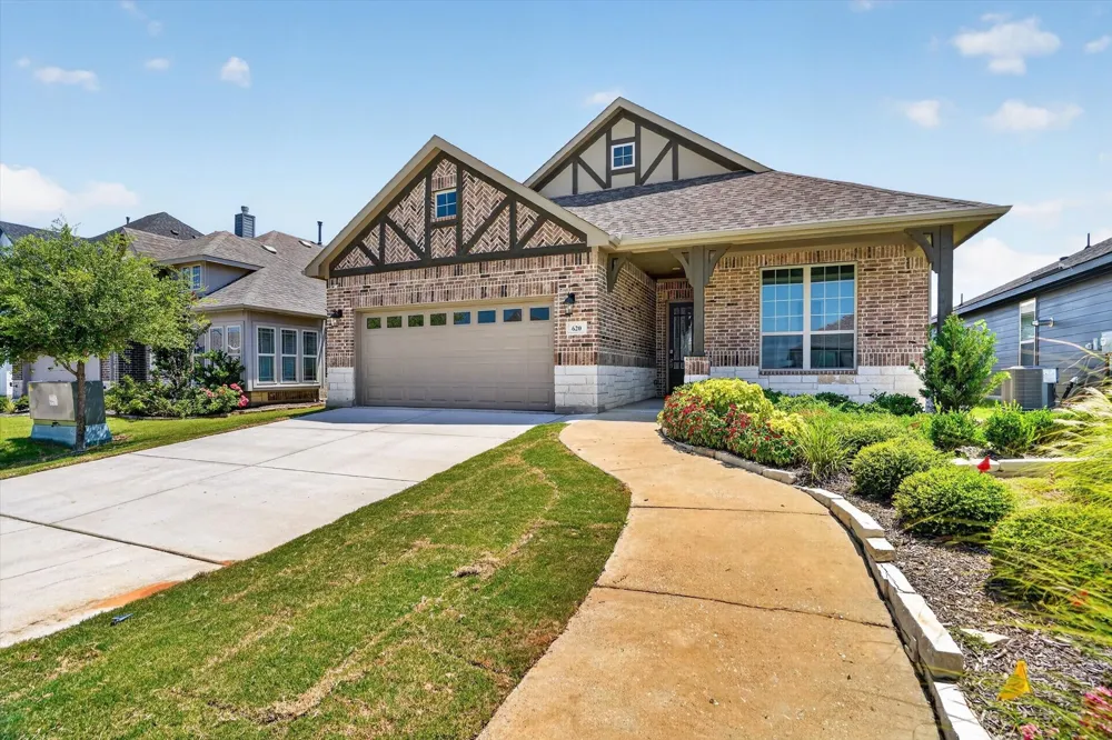620 Godley Godley, TX 76044