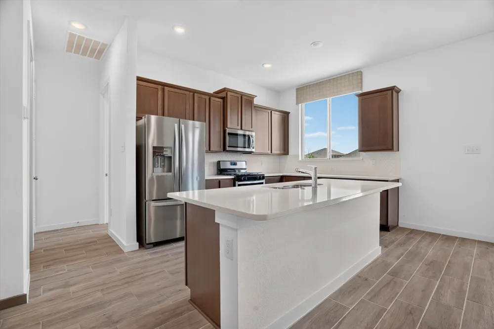 620 Godley Godley, TX 76044