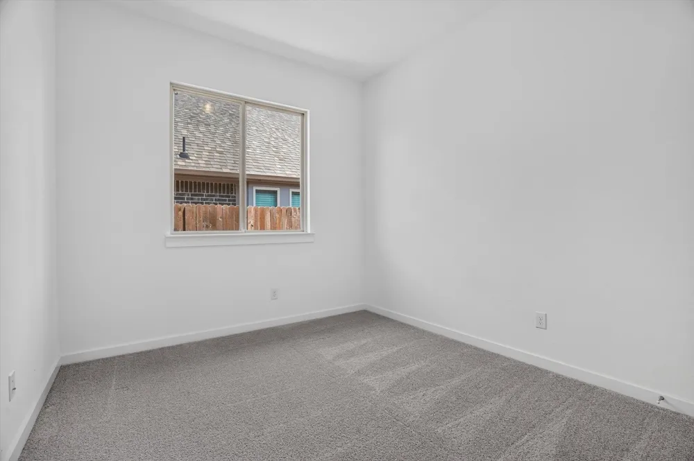 620 Godley Godley, TX 76044