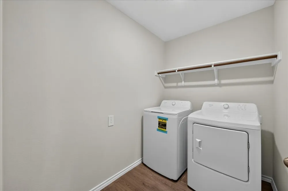 717 Sweet Pea Pilot Point, TX 76258