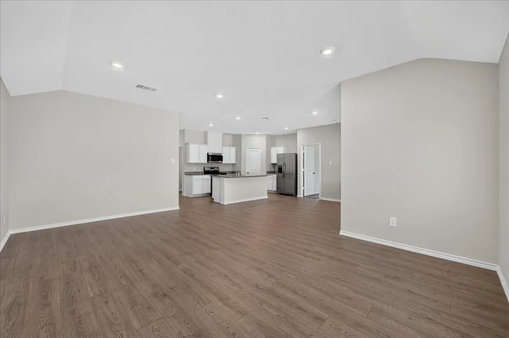 717 Sweet Pea Pilot Point, TX 76258