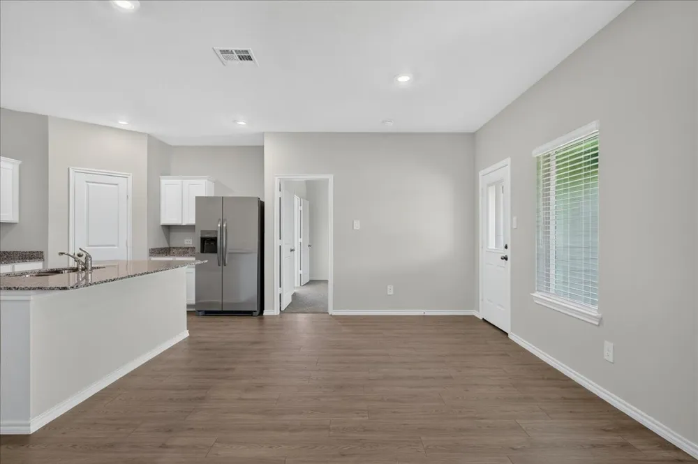 717 Sweet Pea Pilot Point, TX 76258