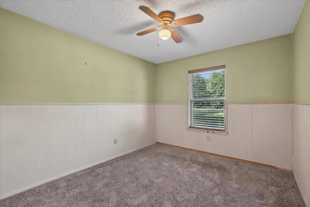 371 Vz County Road 3601 Edgewood, TX 75117