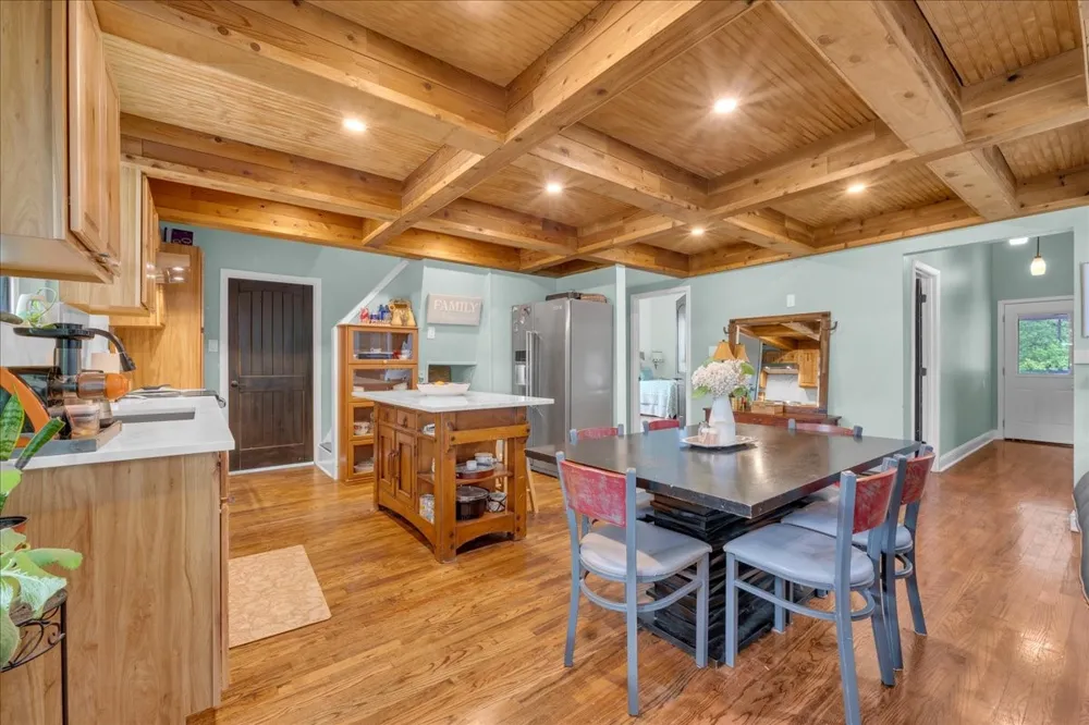 4120 Benjamin Drive Caney City, TX 75148