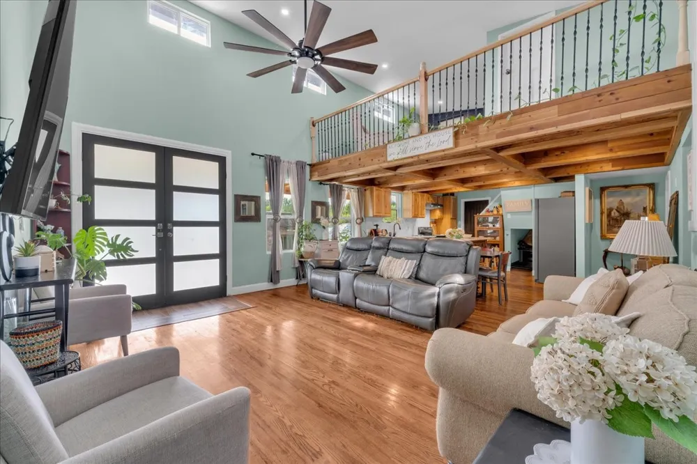 4120 Benjamin Drive Caney City, TX 75148