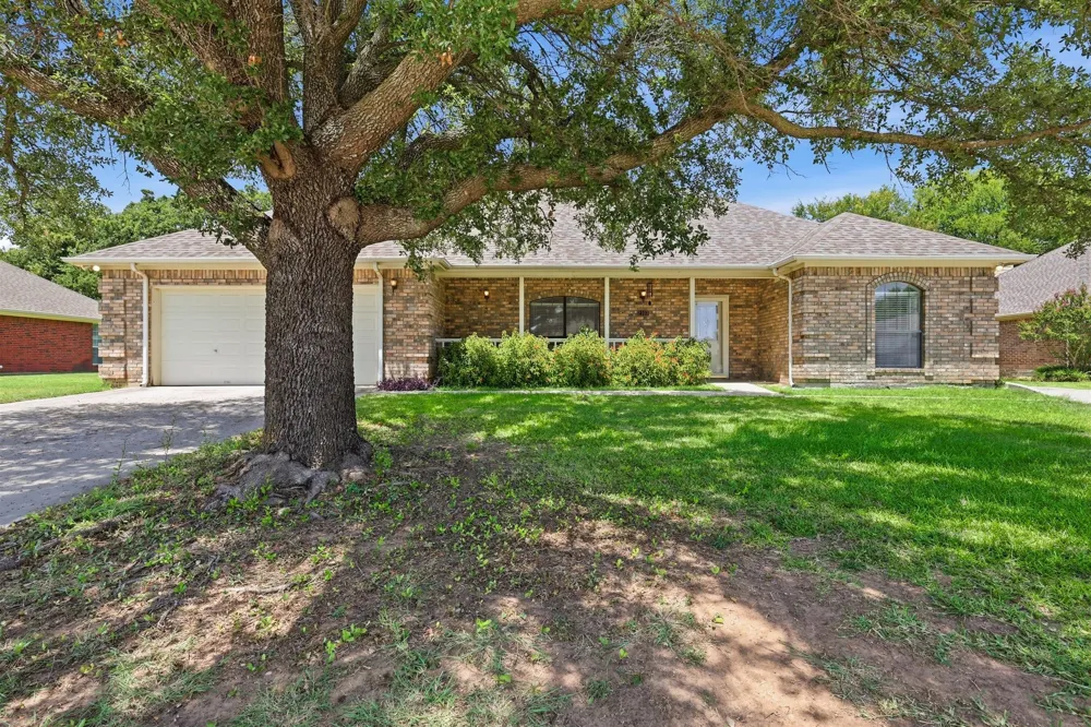 2103 Fair Oaks Drive Bridgeport, TX 76426