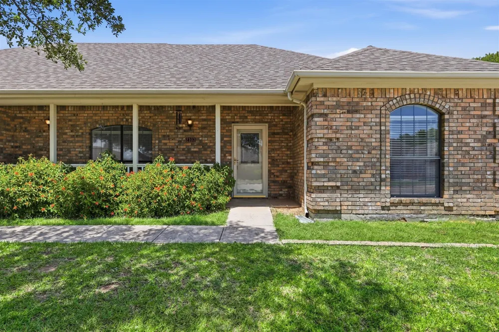 2103 Fair Oaks Drive Bridgeport, TX 76426