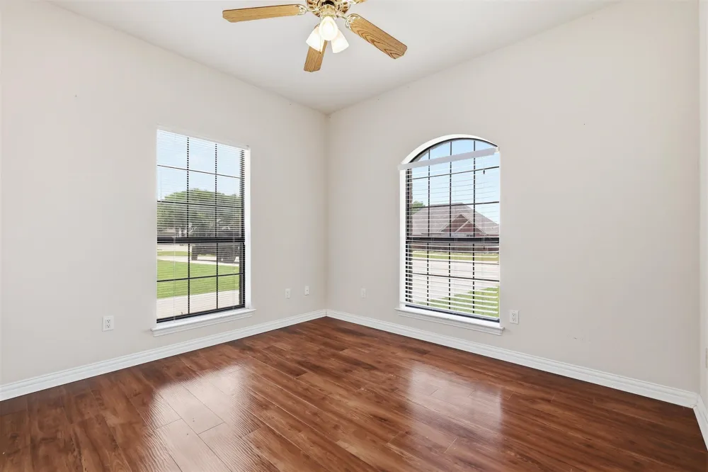 2103 Fair Oaks Drive Bridgeport, TX 76426