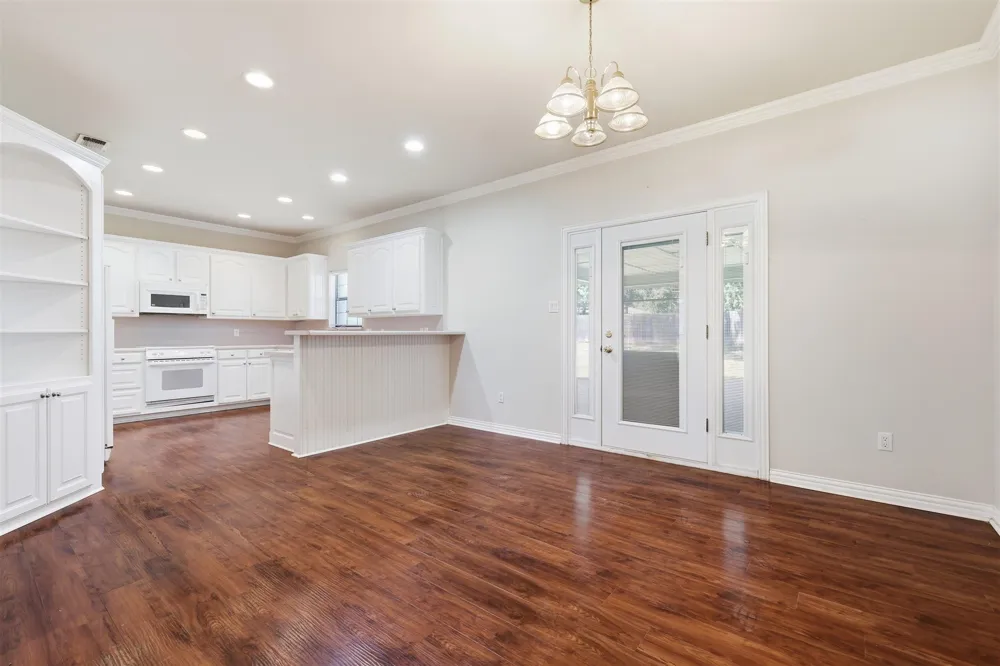 2103 Fair Oaks Drive Bridgeport, TX 76426