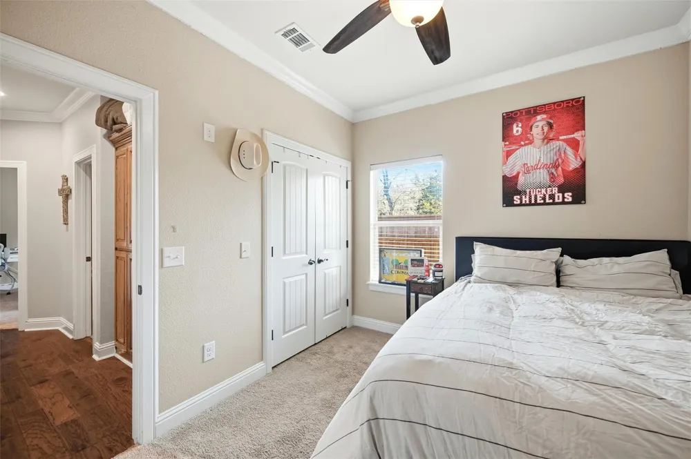 21 Lone Oak Boulevard Pottsboro, TX 75076