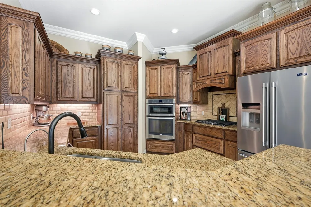 21 Lone Oak Boulevard Pottsboro, TX 75076