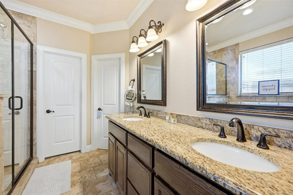 21 Lone Oak Boulevard Pottsboro, TX 75076