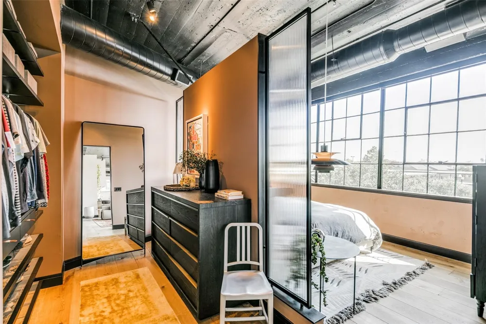 2220 Canton Street #406 Dallas, TX 75201