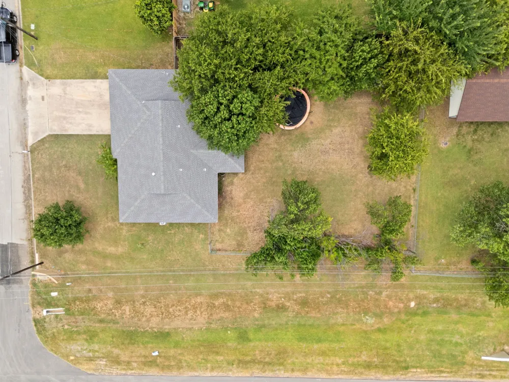 2 Finley Circle Krum, TX 76249
