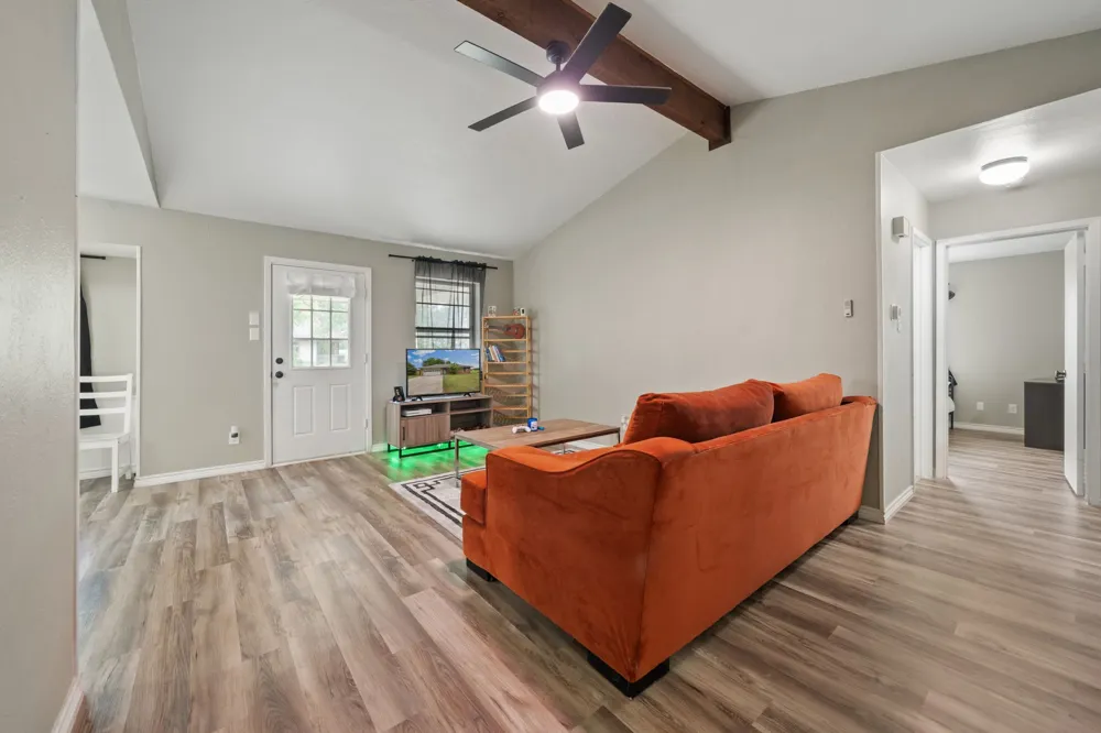 2 Finley Circle Krum, TX 76249
