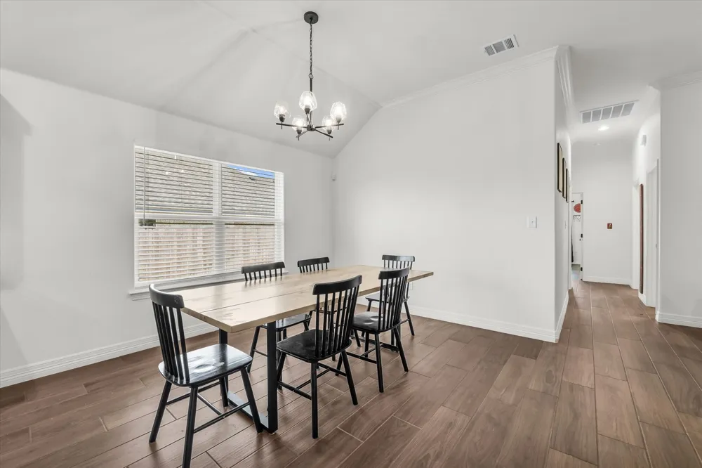 820 Secretariat Drive Hewitt, TX 76643