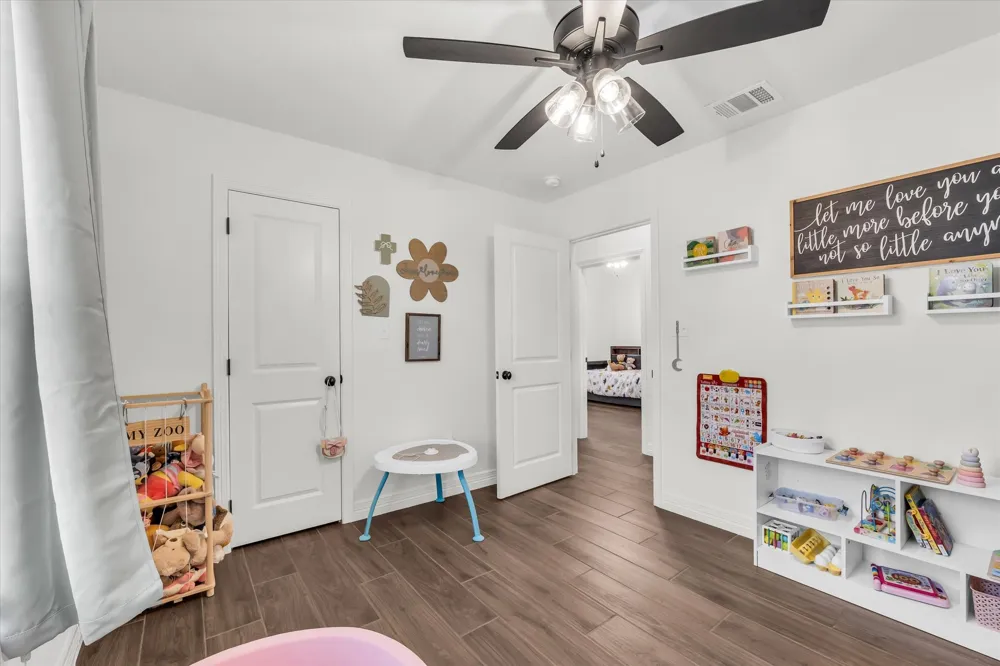 820 Secretariat Drive Hewitt, TX 76643