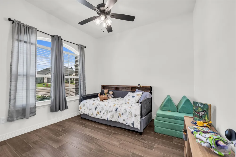 820 Secretariat Drive Hewitt, TX 76643