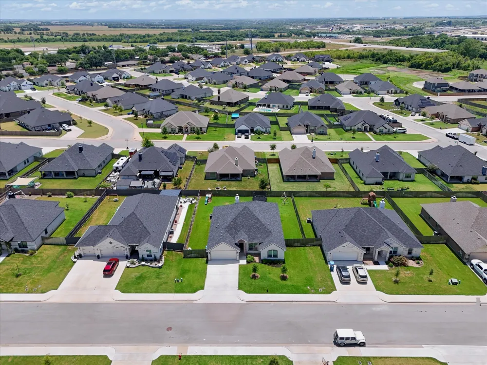 820 Secretariat Drive Hewitt, TX 76643