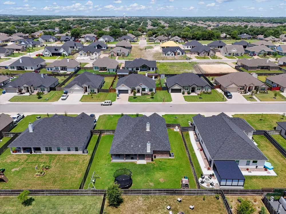 820 Secretariat Drive Hewitt, TX 76643
