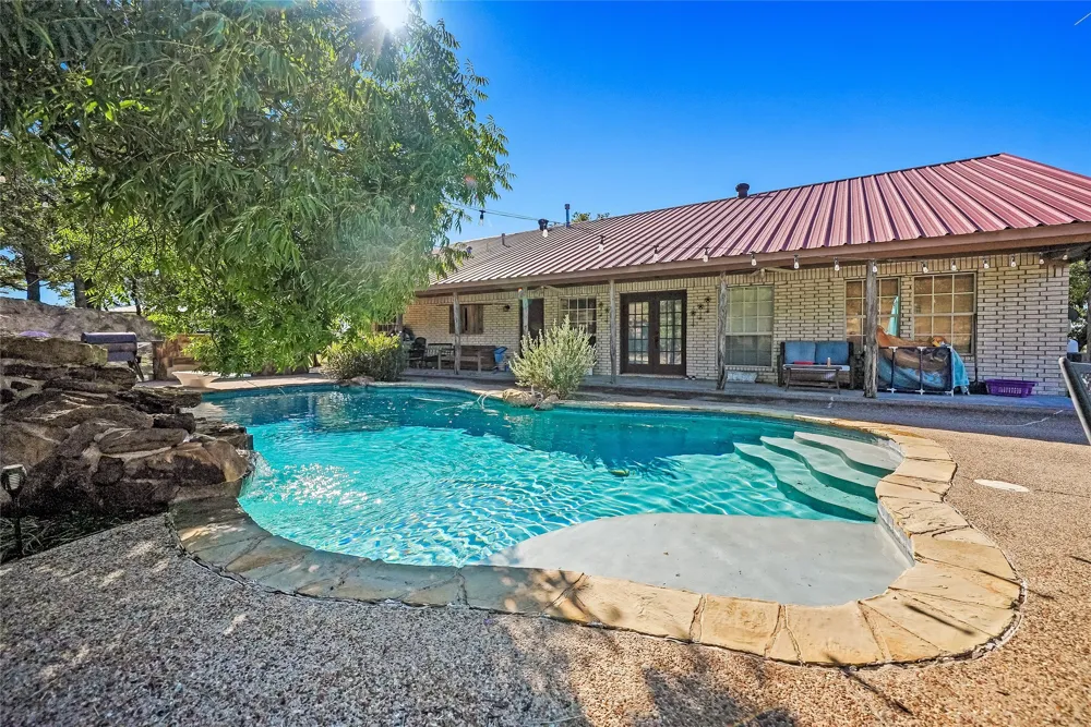 156 PR 3626 Springtown, TX 76082
