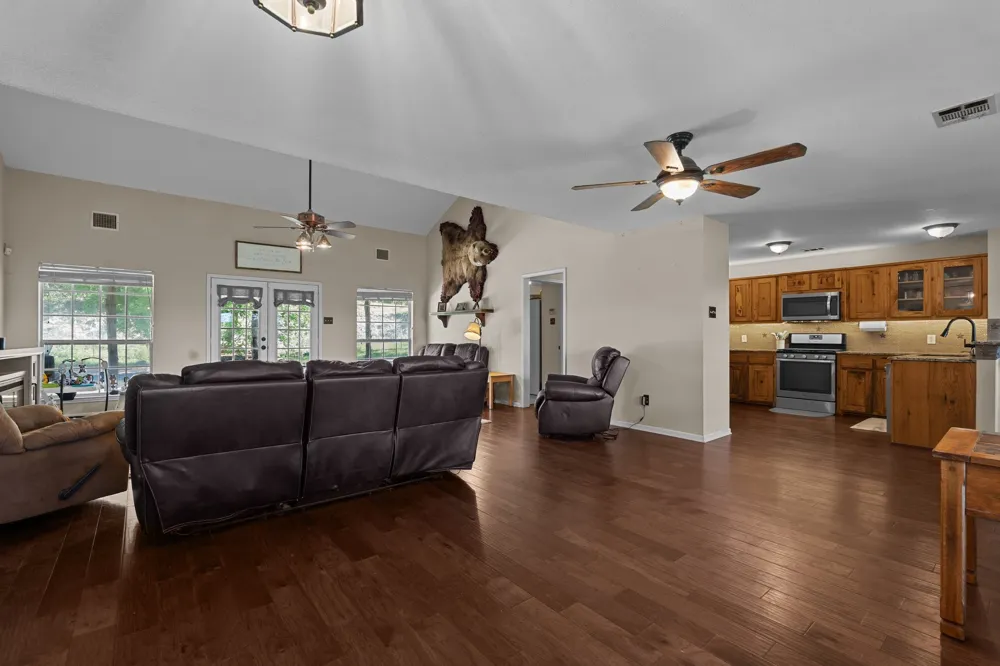 156 PR 3626 Springtown, TX 76082