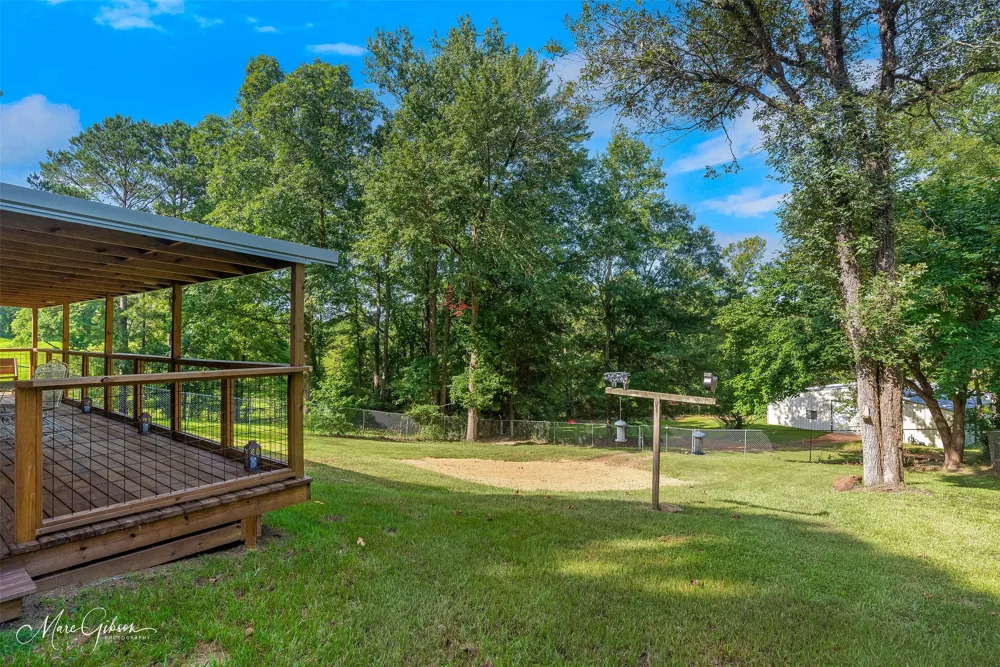 113 Breezy Road Gibsland, LA 71028