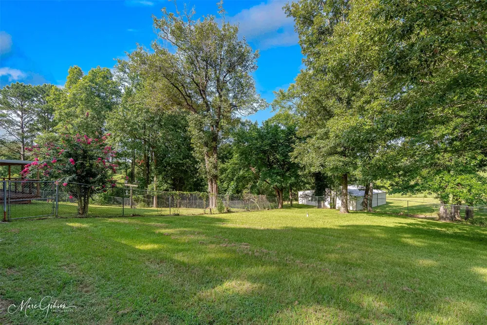 113 Breezy Road Gibsland, LA 71028