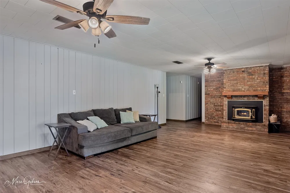 113 Breezy Road Gibsland, LA 71028